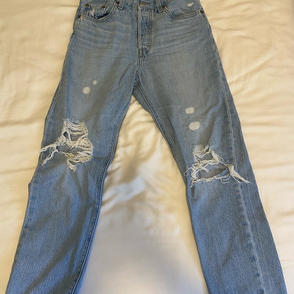 wedgie straight levi's ripped